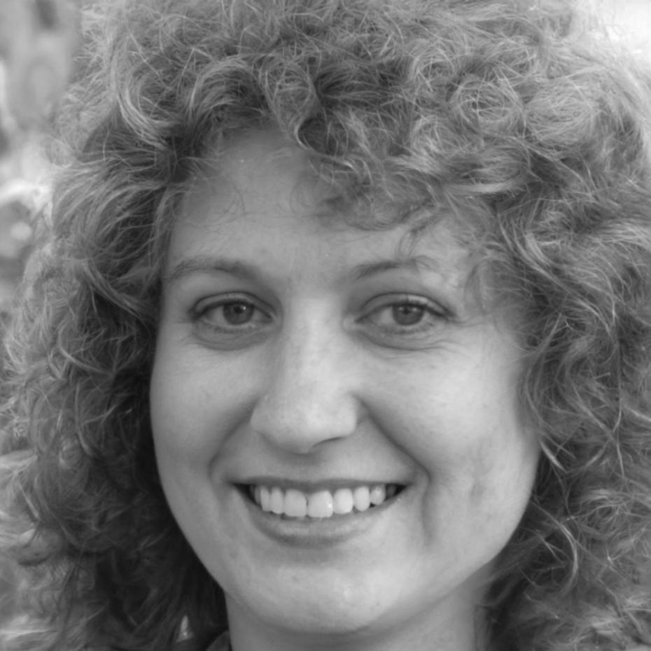 Sarah Müller, Leitende Finanzberaterin